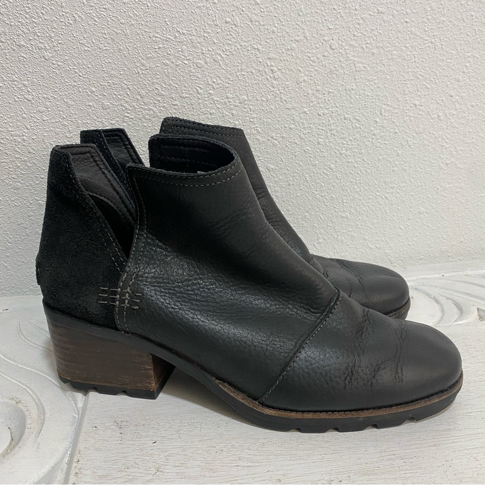 Sorel 8.5 Cate Cutout Booties Ankle Boots Black Leather NL3383-010